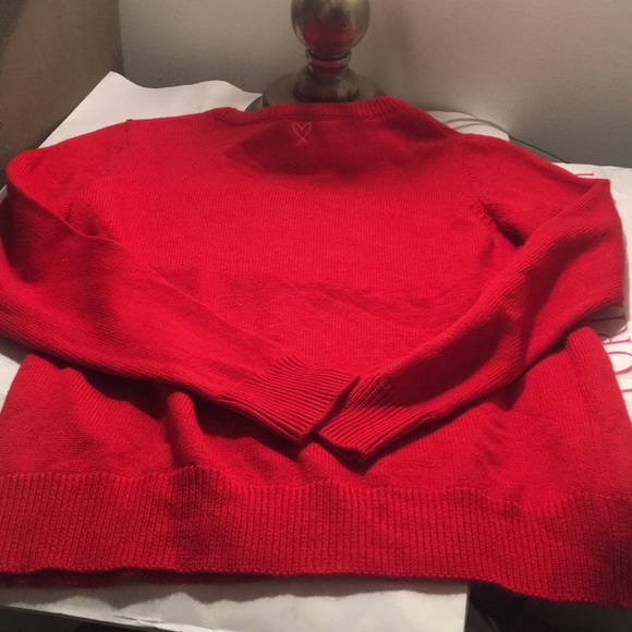 Victoria’s Secret sweater - Picture 5 of 7